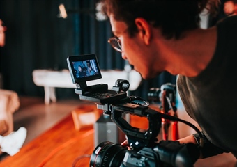 Earn £5,500 for a Corporate Shoot + More UK Casting